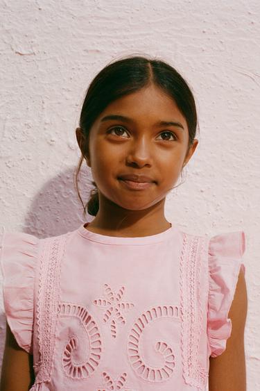 LACE-TRIMMED SHIRT WITH EMBROIDERY - Pastel pink by Zara
