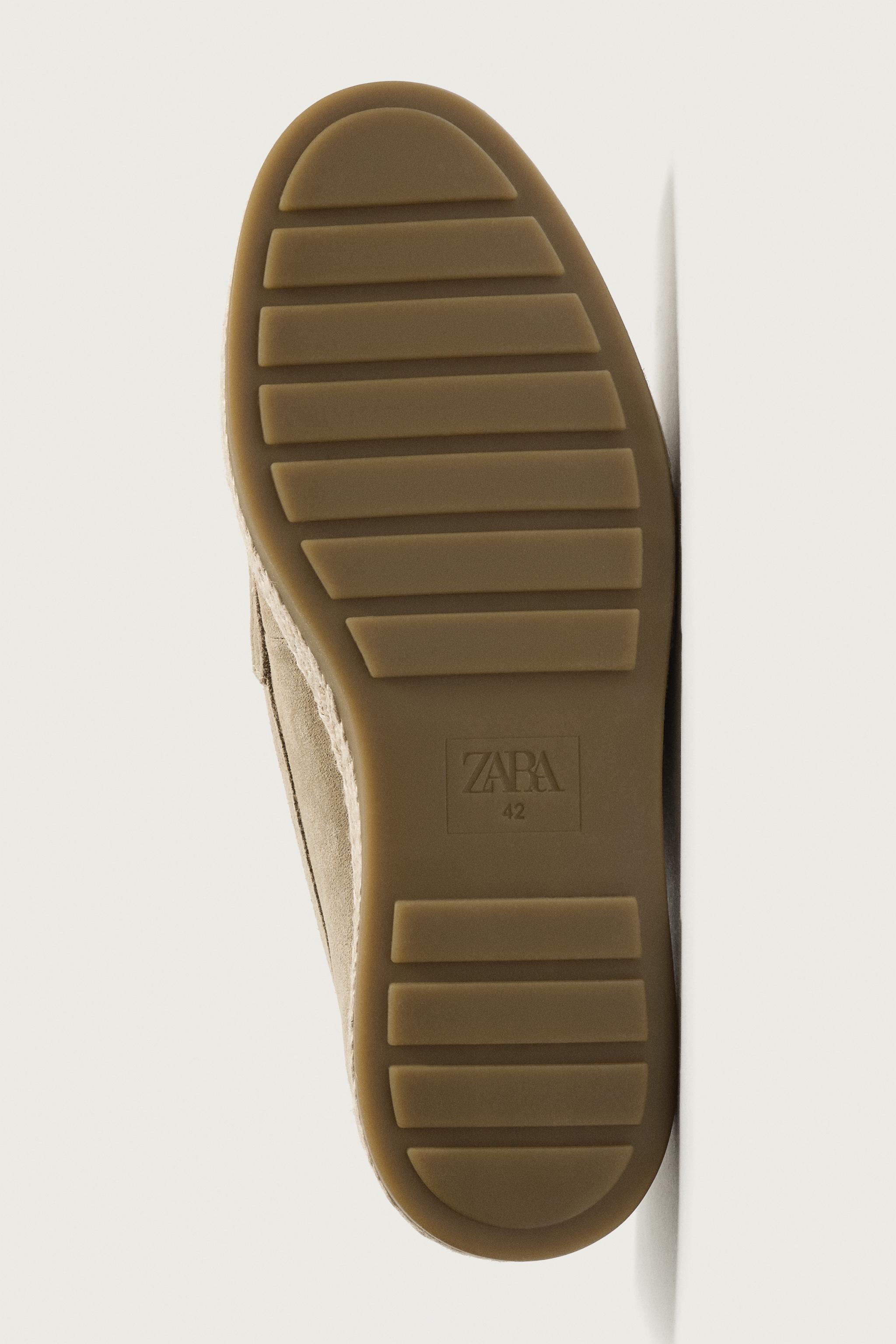 CASUAL LEATHER TASSEL LOAFERS