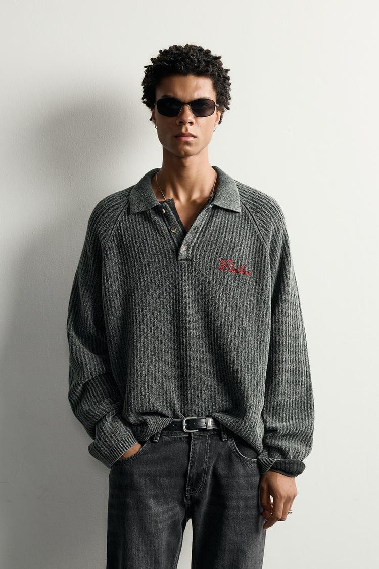 EMBROIDERED ZIP JUMPER