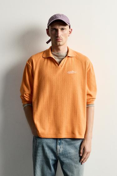 EMBROIDERED TEXT JACQUARD POLO — Burnt orange 2