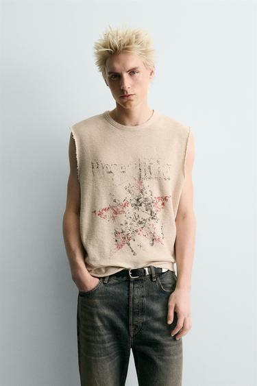 PLAYERA DE PUNTO ESTAMPADO CONTRASTE - Crudo de Zara