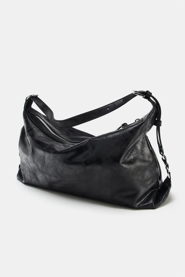 Bolsa de hombro con hebilla metálica 6
