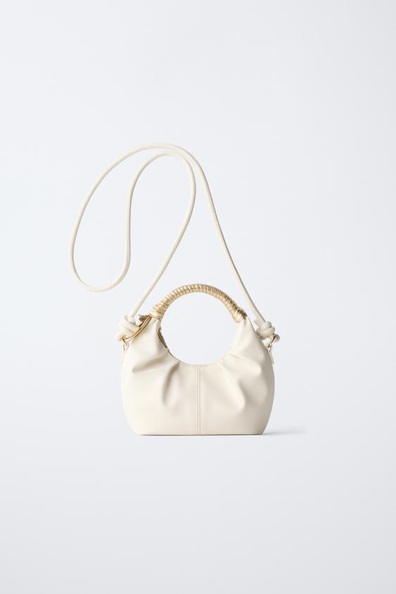 BOLSO BANDOLERA DETALLE FLOR - Blanco Crudo de Zara - Imagen 0