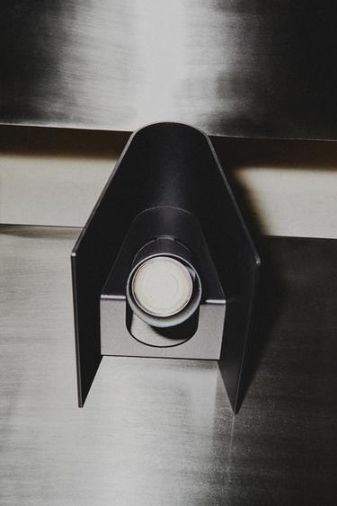 SPOTLIGHT 01 - Steel by Zara