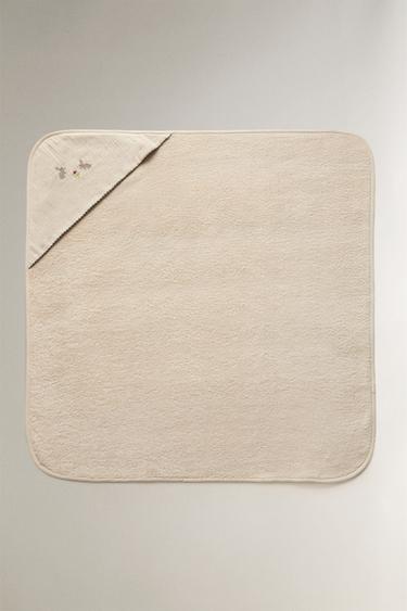 EMBROIDERED HOODED BABY TOWEL - Light beige by Zara - Image 2