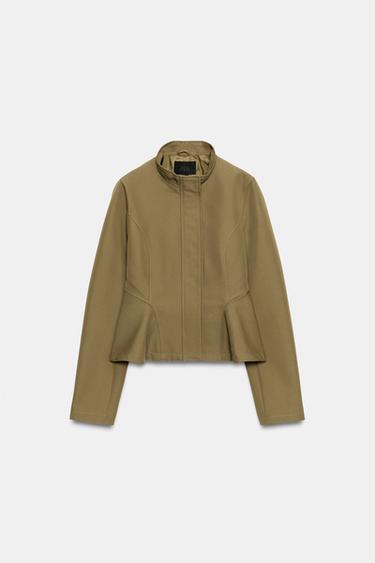 CAZADORA ENTALLADA PEPLUM - Khaki de Zara - Imagen 0
