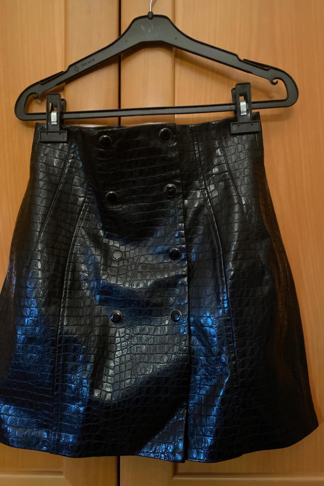 FAUX LEATHER MINI SKIRT