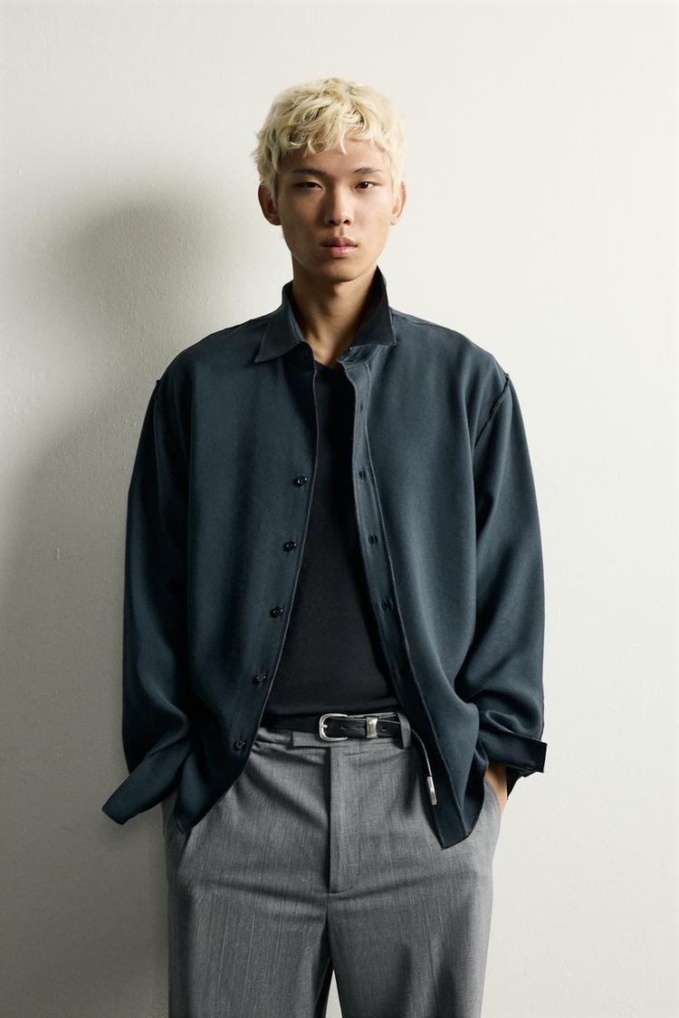 RELAXED FIT FLOWING SHIRT