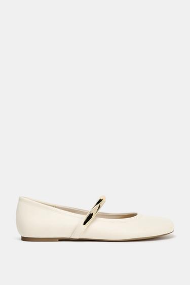 BALLERINAS WITH METAL STRAP - White by Zara