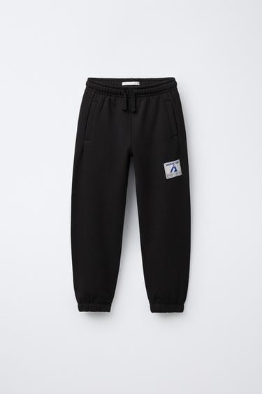 PANTALÓN JOGGER JOGGING ETIQUETA  - Negro de Zara