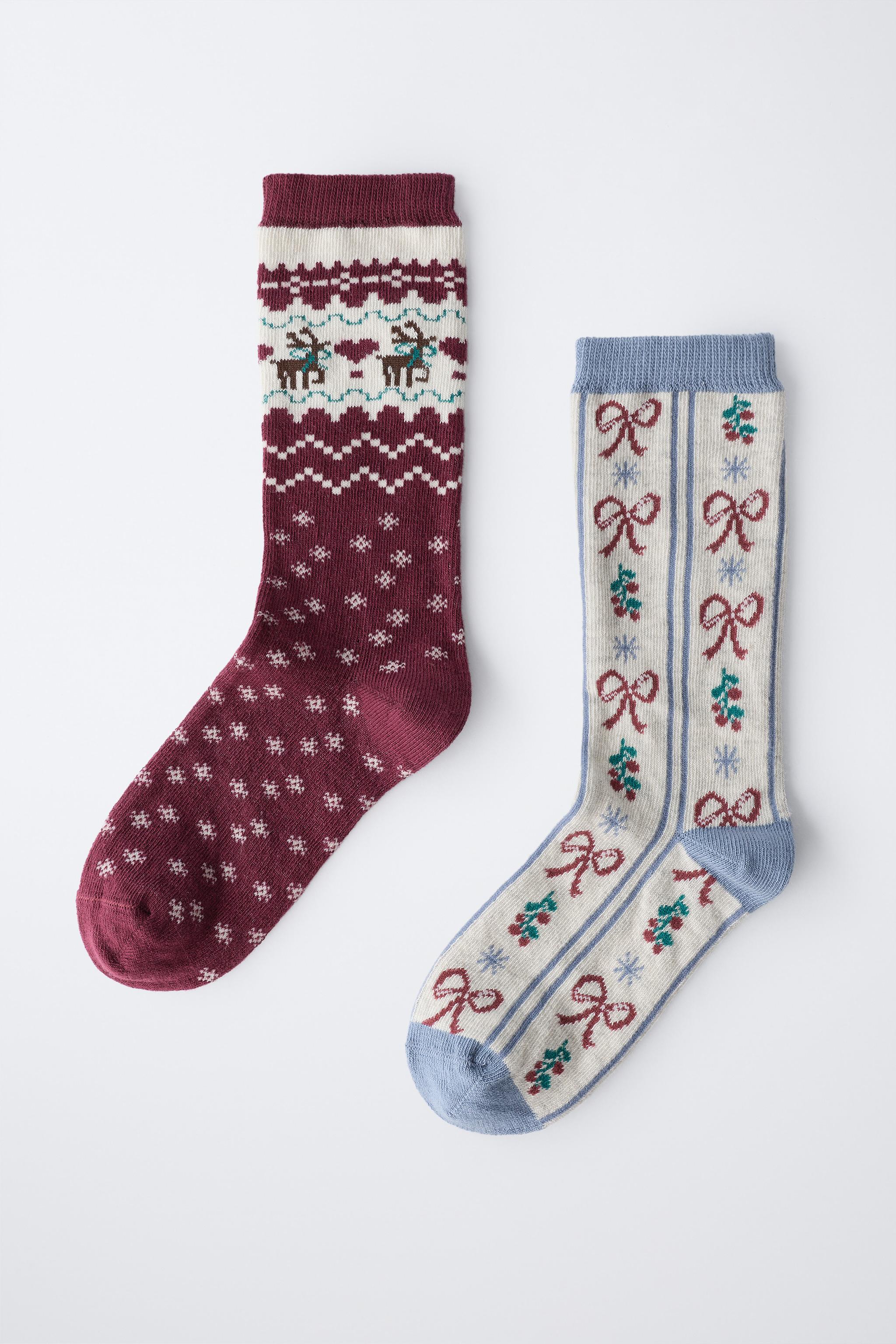 TWO-PACK OF LONG SOCKS WITH GREEK KEY AND BOW PRINT