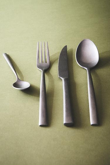 4-PIECE VINTAGE STEEL CUTLERY SET - Steel by Zara - Image 5