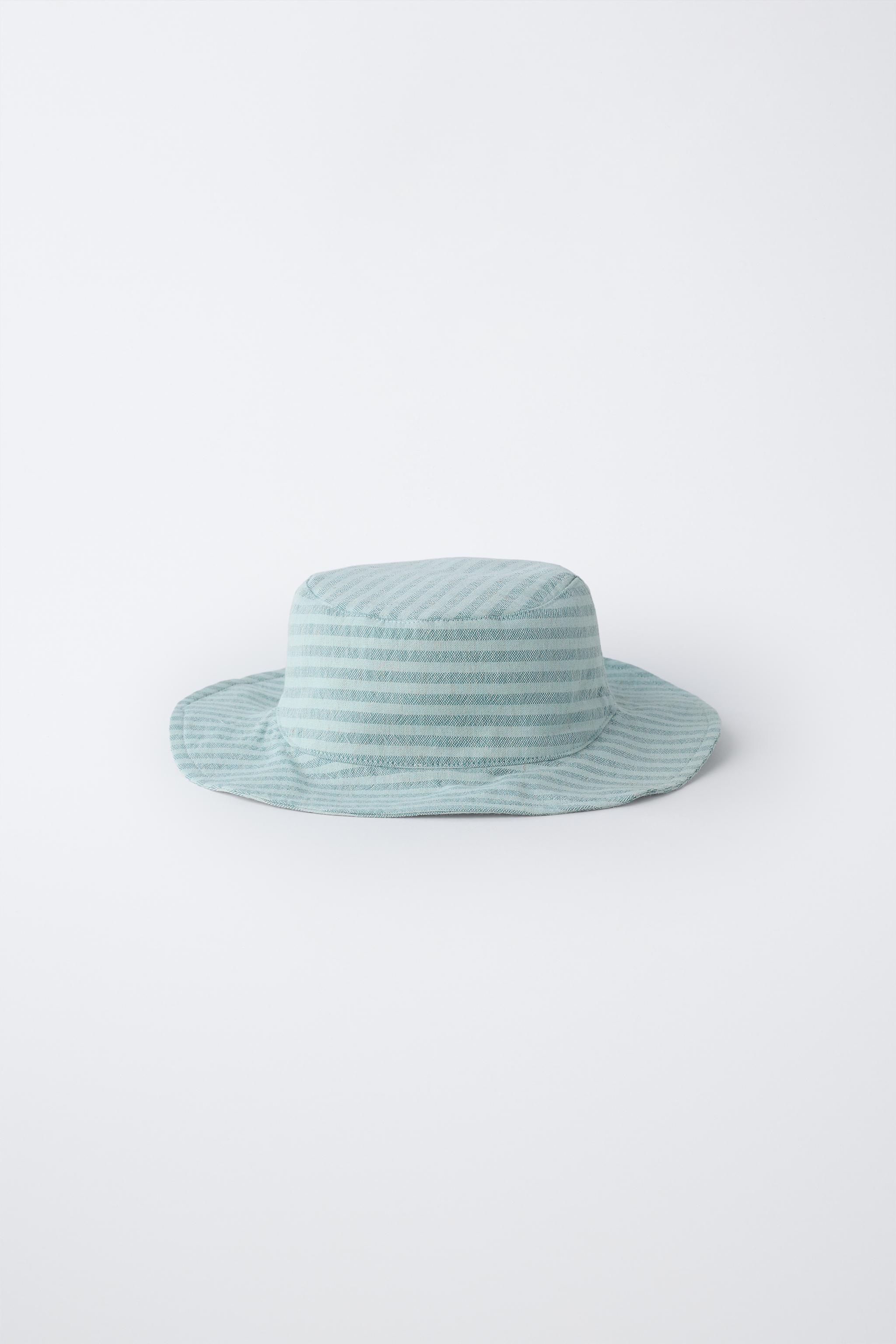 STRIPED BUCKET HAT