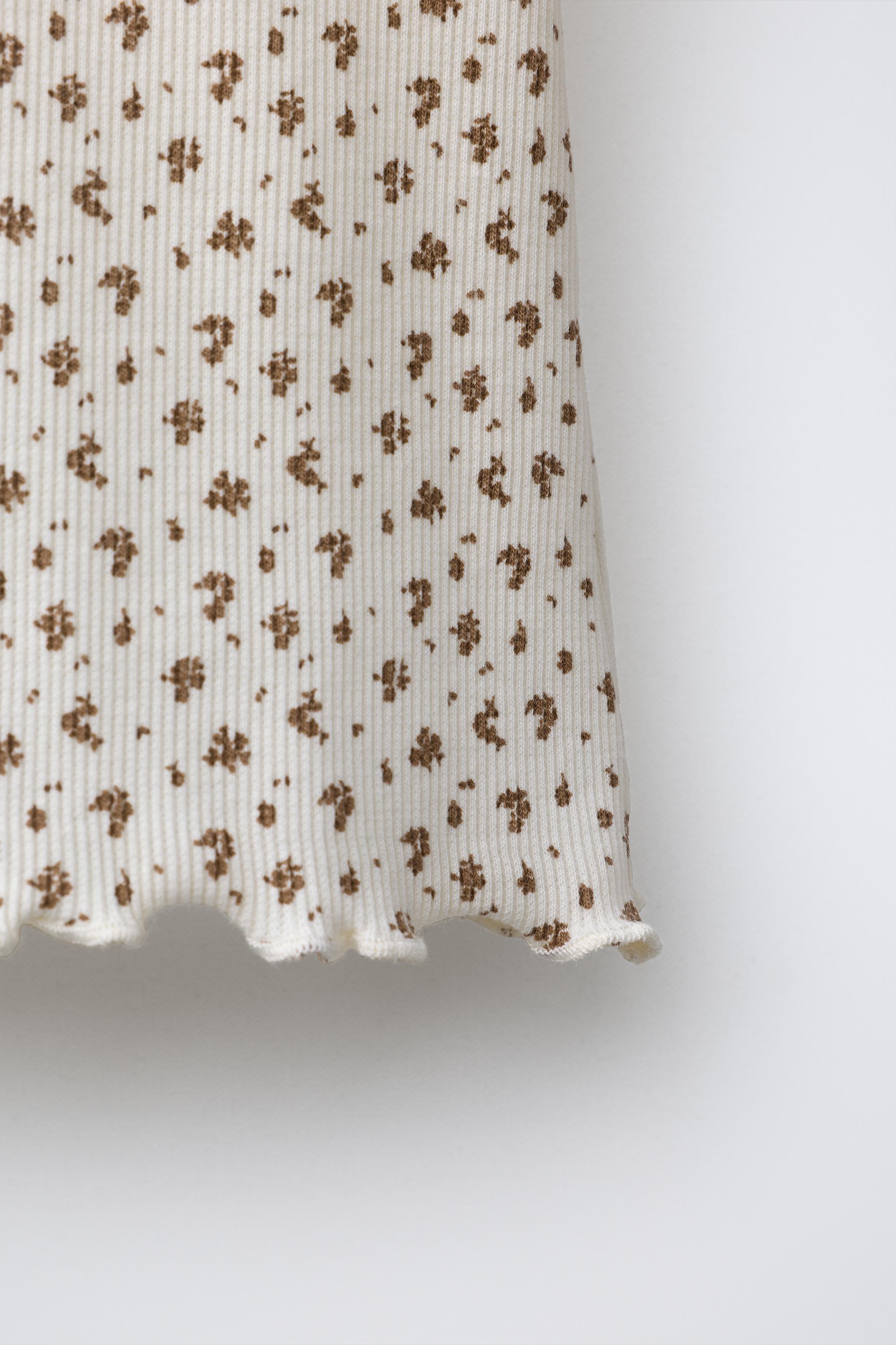 FLORAL AND ANIMAL TERRY PATCH RIBBED T-SHIRT