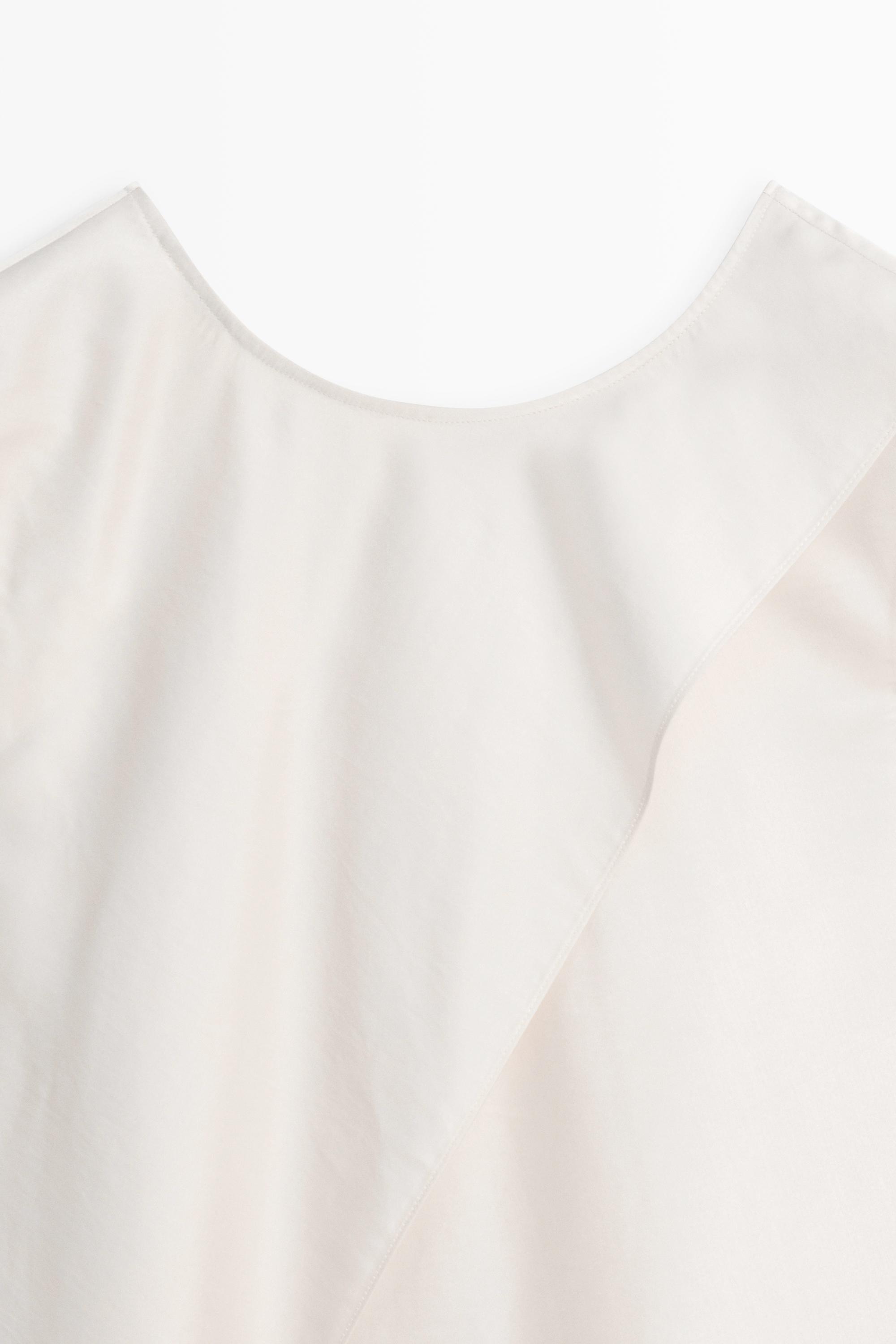 Asymmetric wrap top - STUDIO