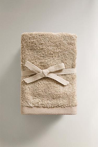 PACK OF COTTON HAND TOWELS (PACK OF 3) - Arena de Zara - Imagen 0