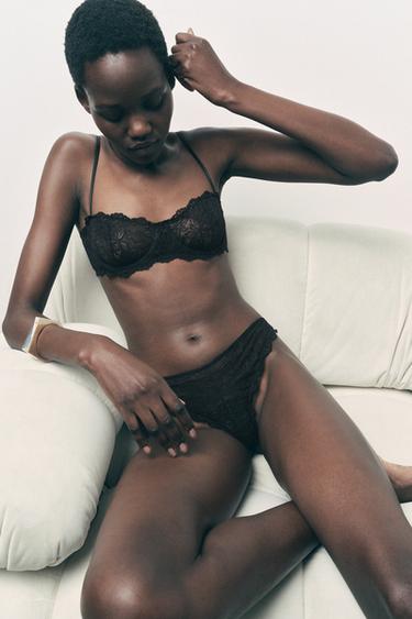 TANGA ENCAIXE - Negro de Zara