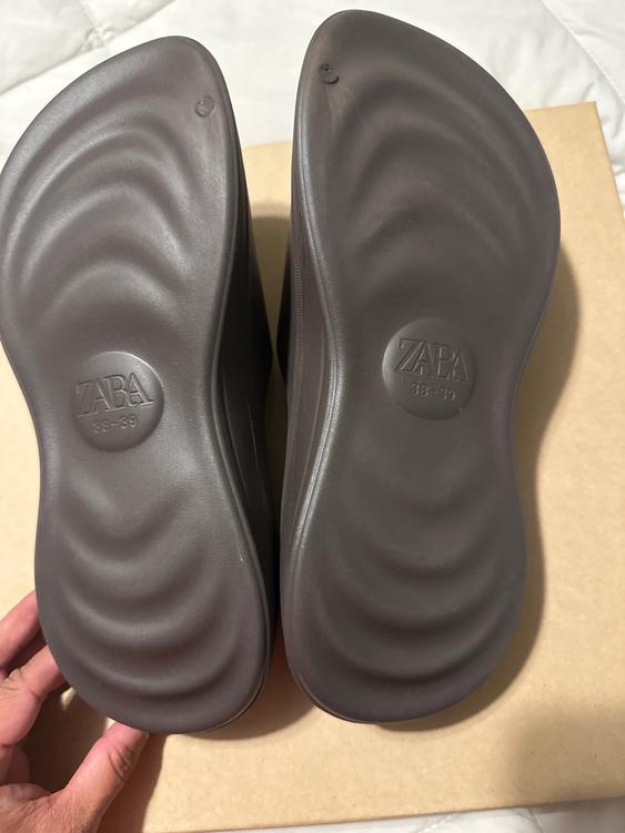 SANDALS - Image 2