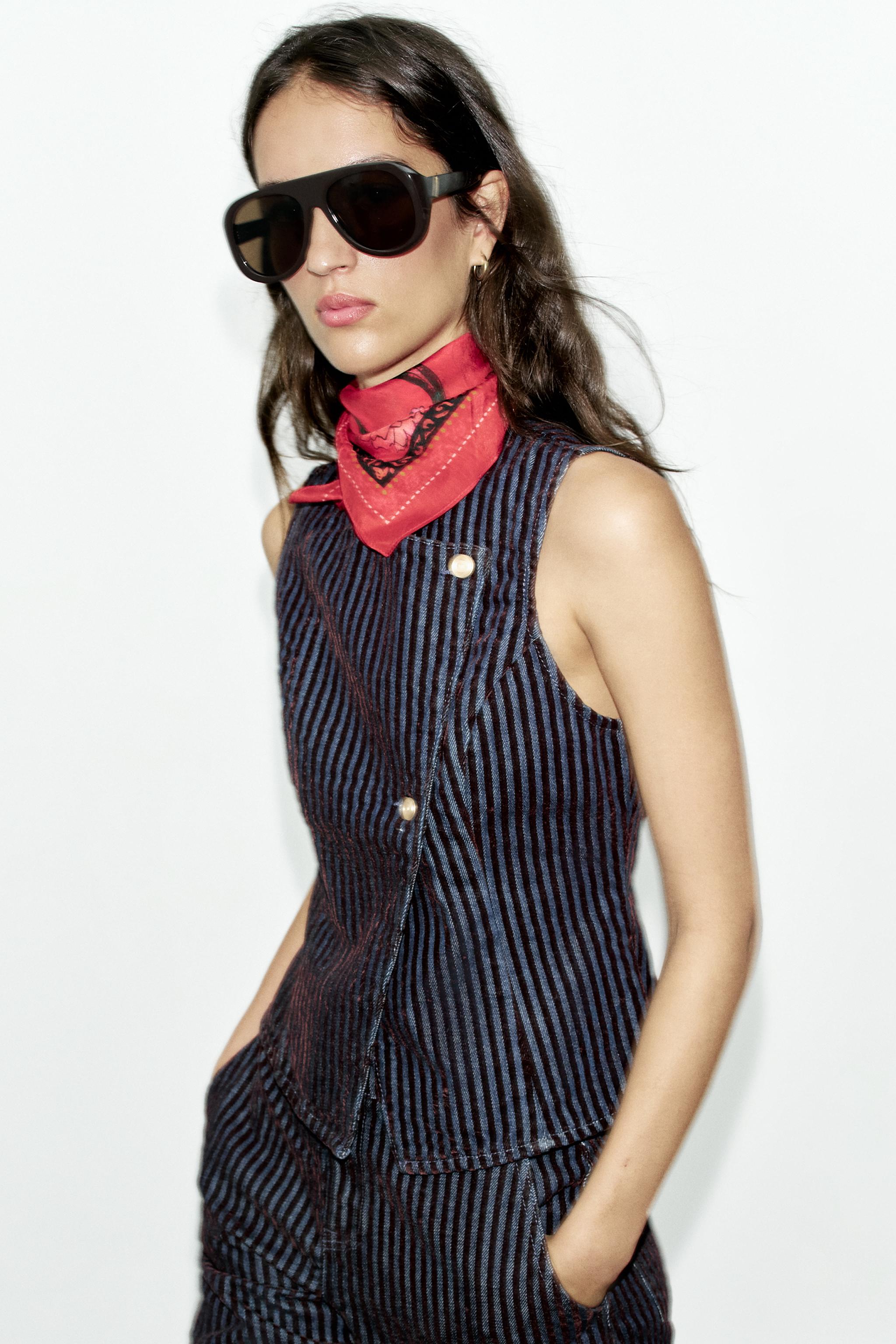 VELVET STRIPE MIXED VEST — striped