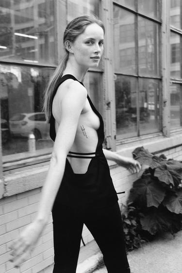 ZW COLLECTION ASYMMETRIC TOP - Black by Zara