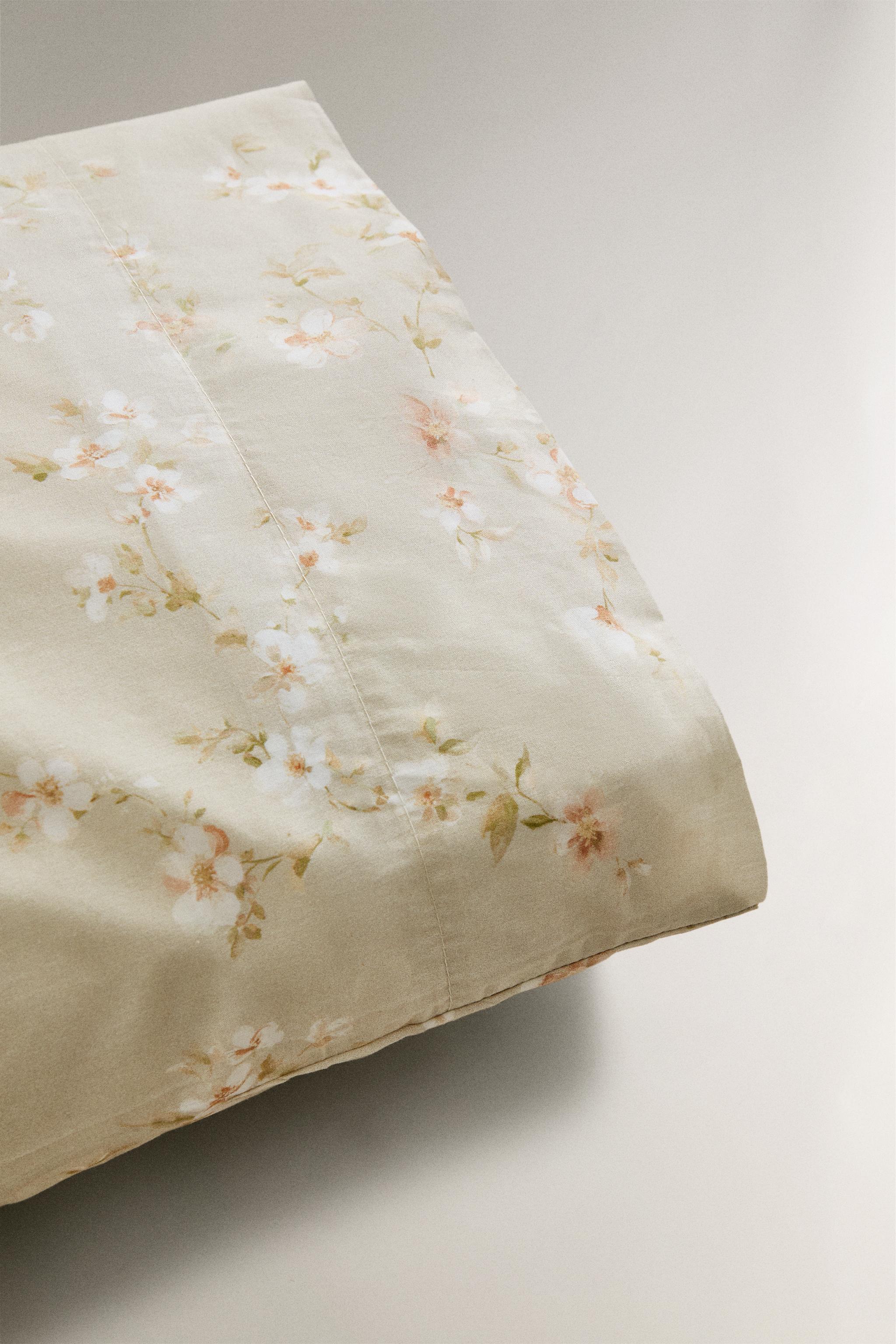 FLORAL PRINT PILLOWCASE