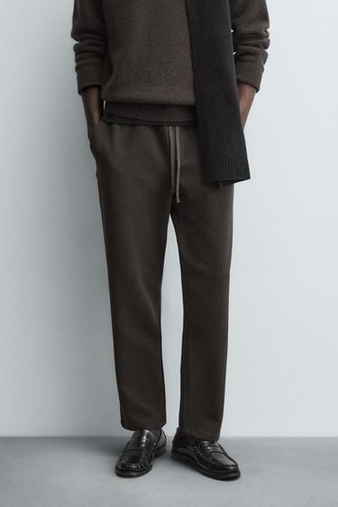 PANTALÓN CINTURA JOGGER CONFORT - Marrón oscuro de Zara
