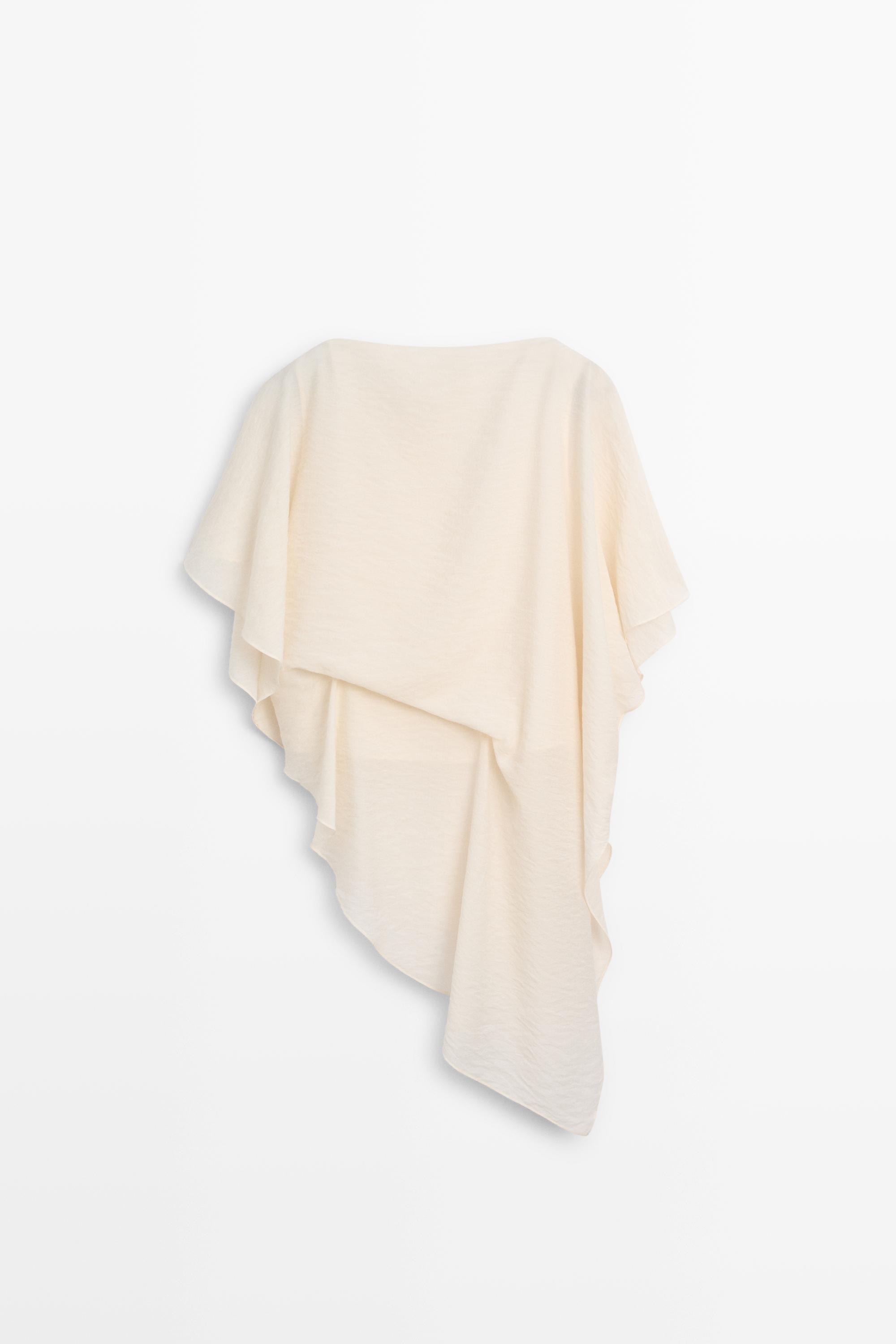 Blouse fluide asymétrique style cape