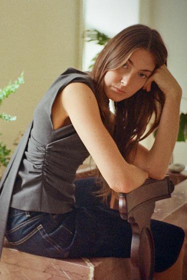 TOP À ÉPAULETTES - Gris foncé de Zara - Image 2