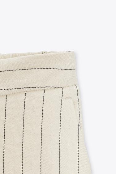 PANTALON DROIT RAYÉ - Écru / Noir de Zara - Image 5