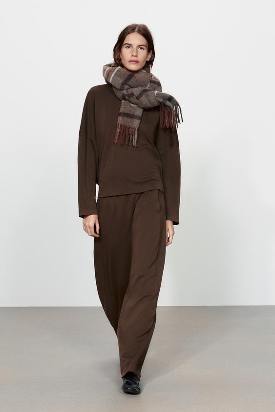 INTERLOCK TURTLENECK SWEATSHIRT - Brown by Zara - Image 0