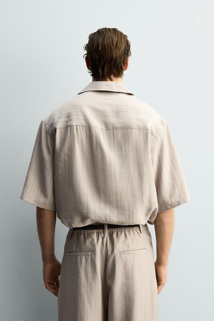 Camisa fluida de corte relajado 3