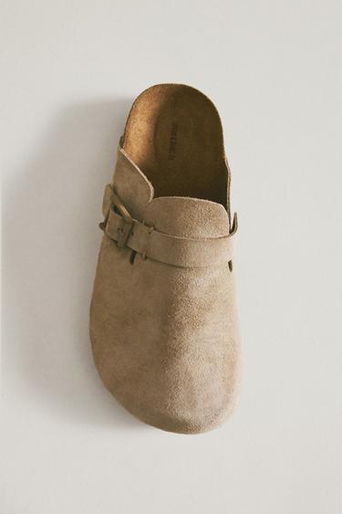 LEATHER CLOGS WITH BUCKLE AND TOPSTITCHING DETAIL - Sand Brown by Zara