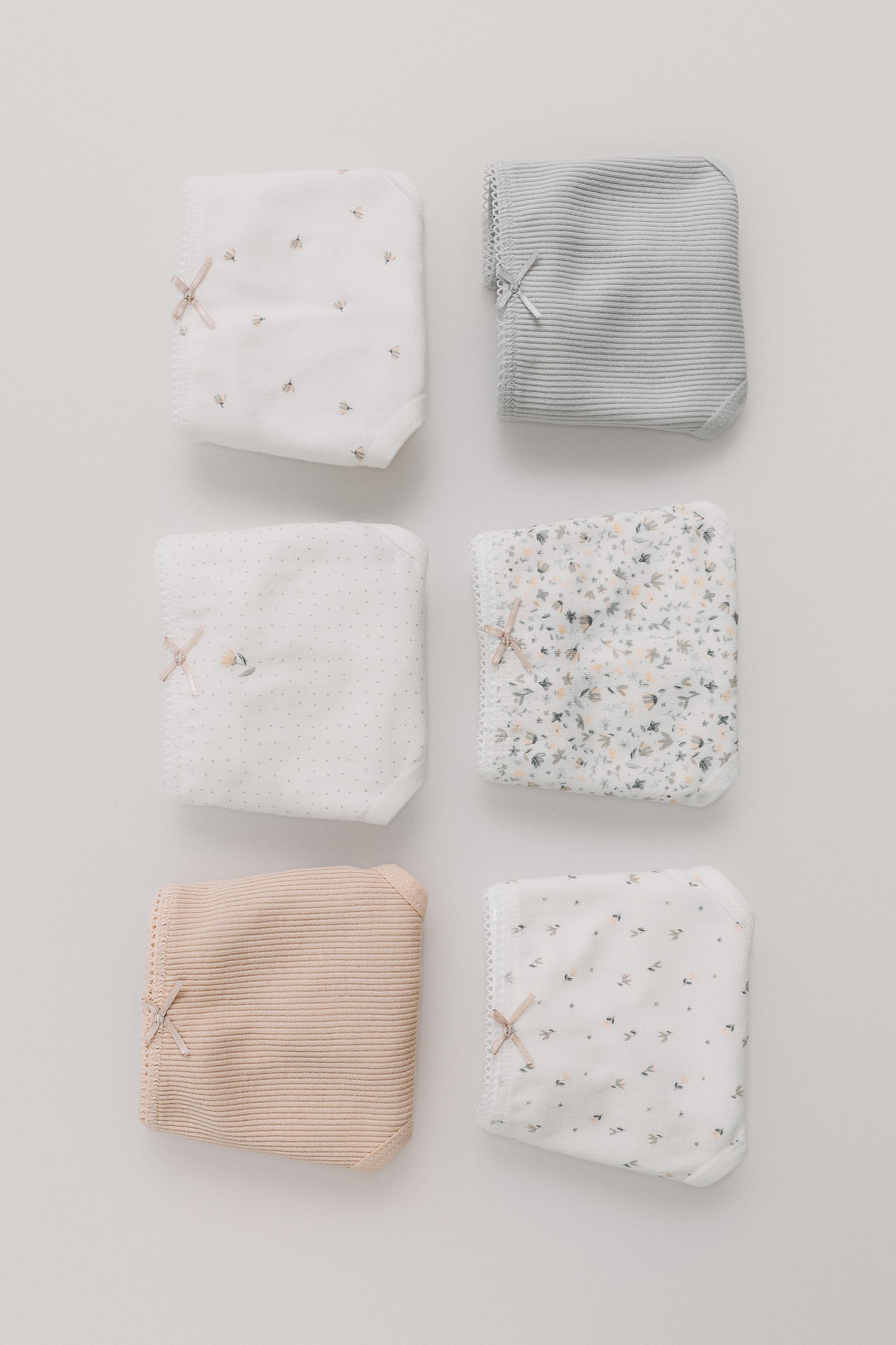 1 1/2-6 YEARS / SIX-PACK FLORAL PANTIES — Gray / Tan