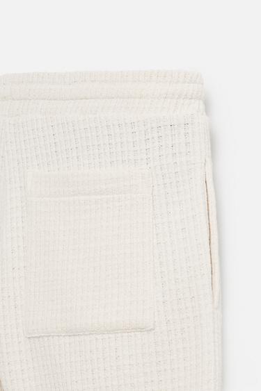 TEXTURED JOGGER BERMUDA SHORTS - Ecru by Zara - Image 9