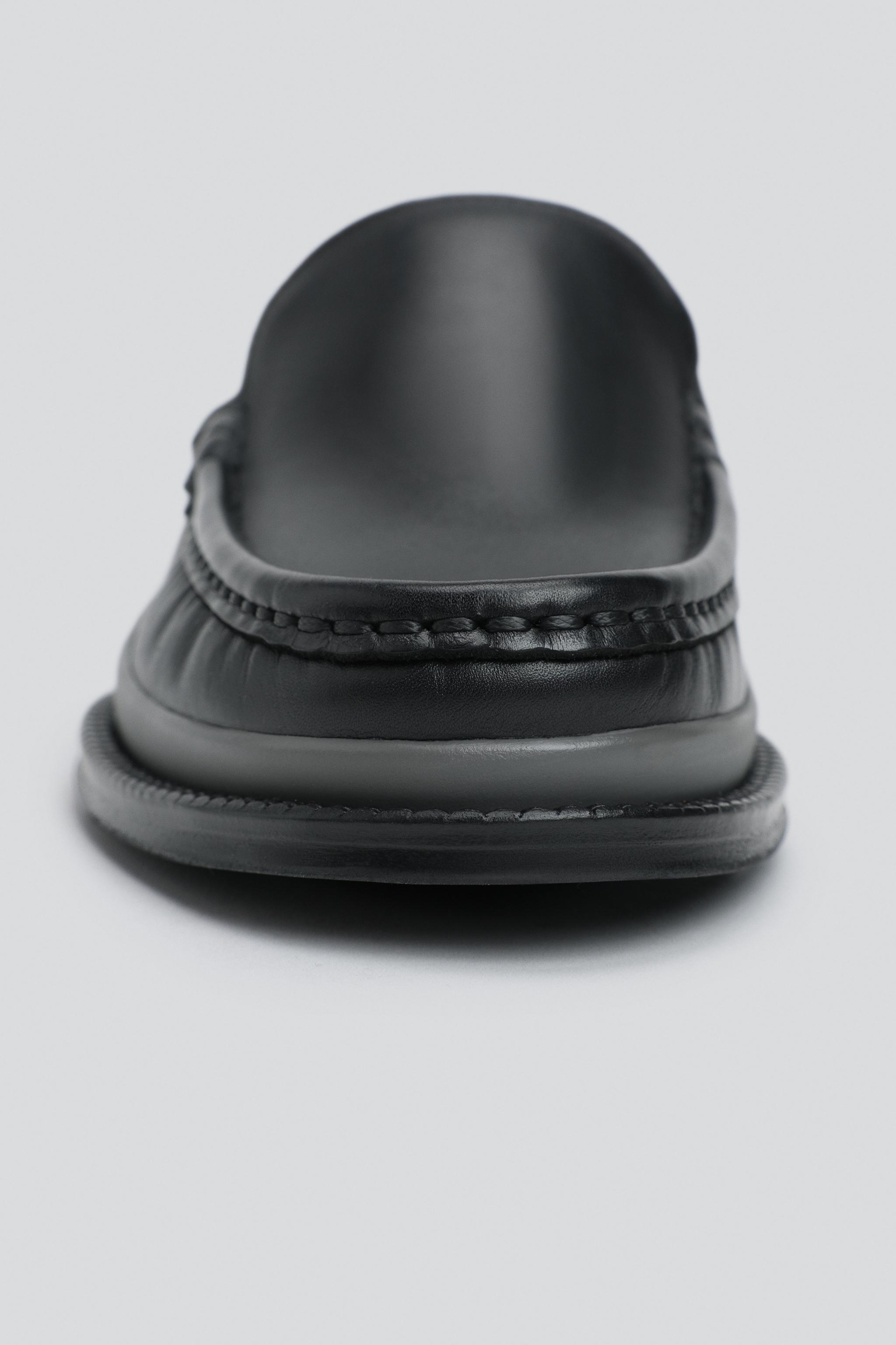 LIMITED EDITION LEATHER LOAFERS