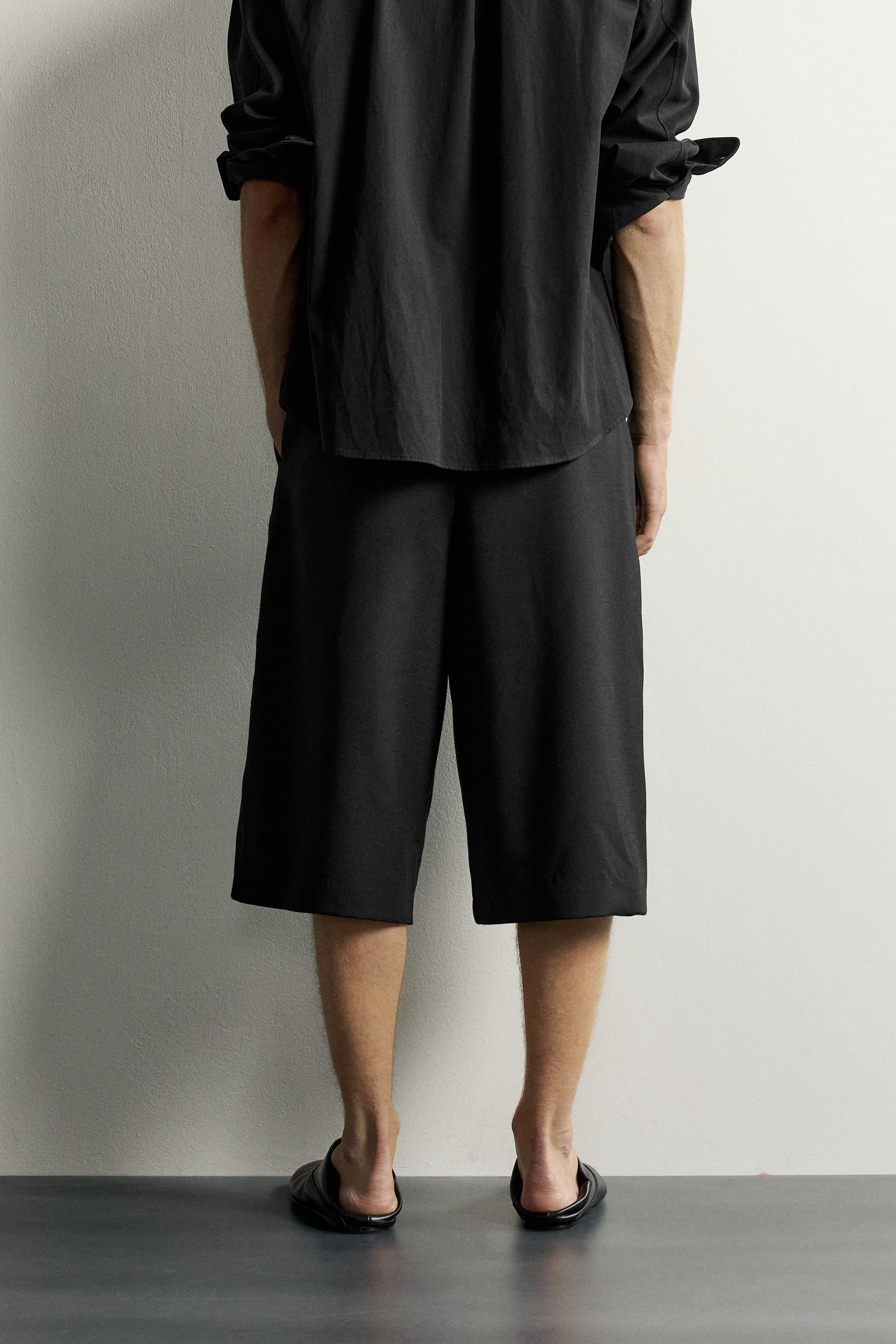 Мужские шорты Zara WIDE FIT PLEATED BERMUDA SHORTS — фото 3