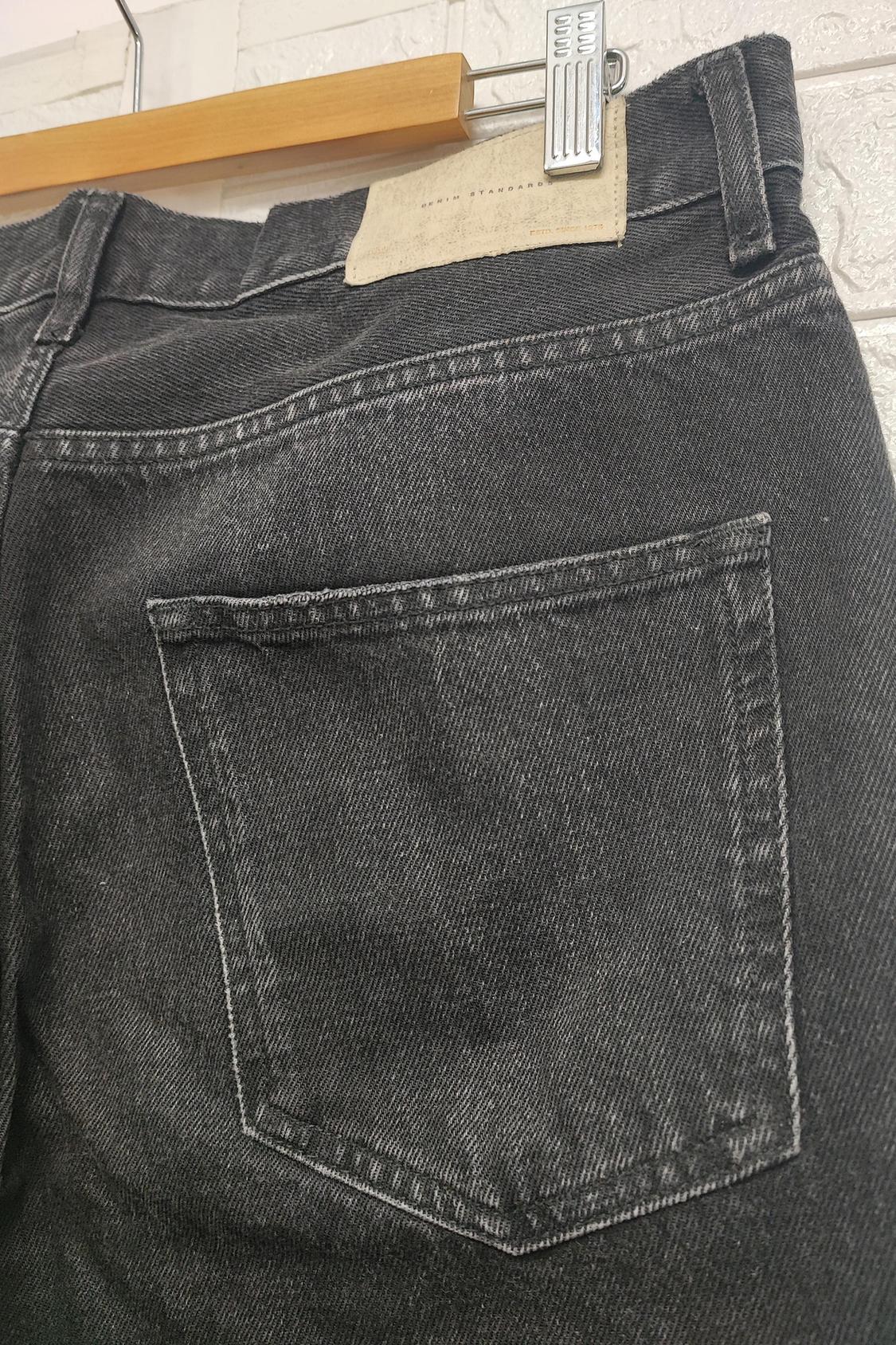 THE 90S SLIM FIT JEANS - Image 2