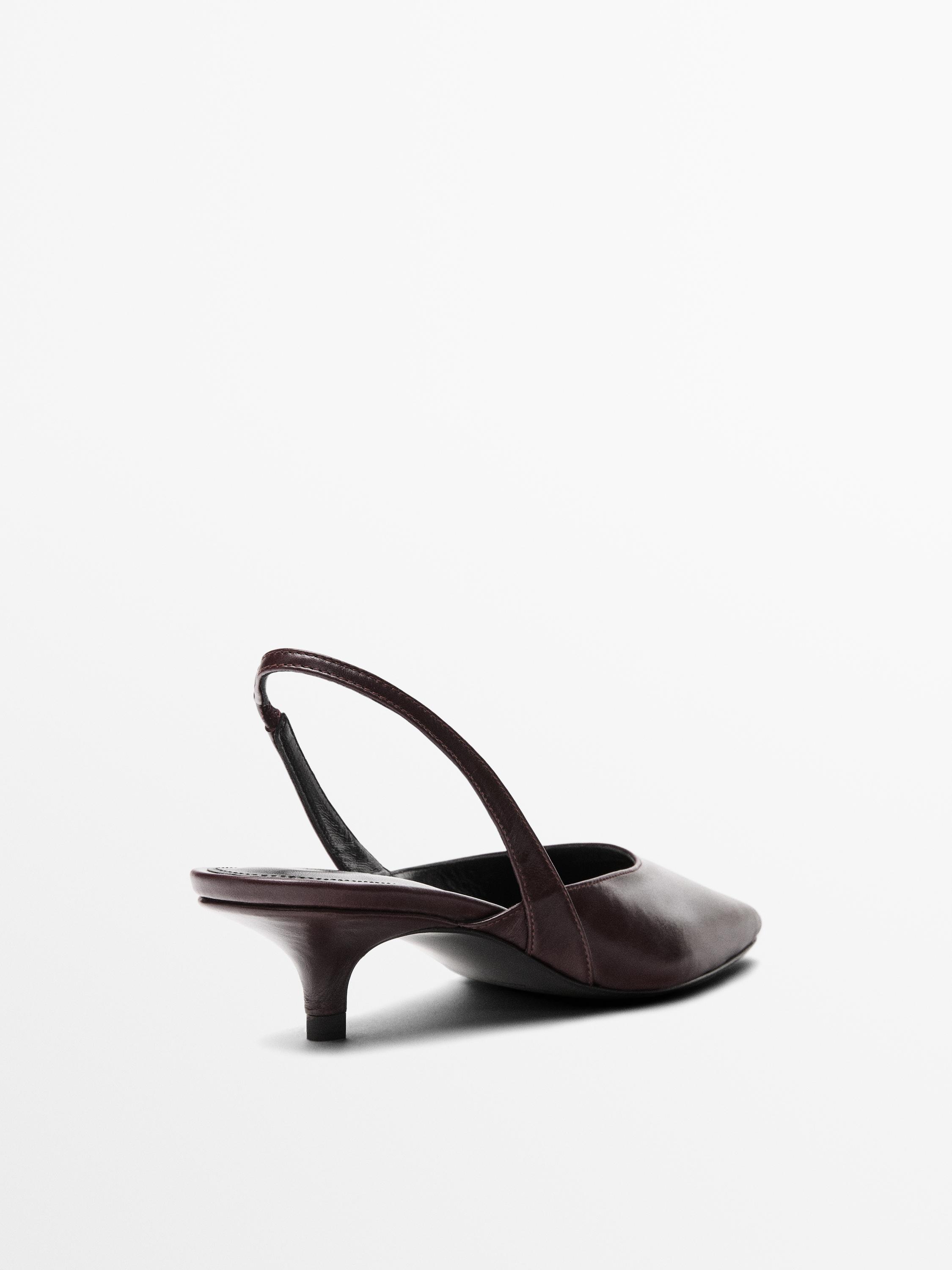 High-heel sandals with open toe