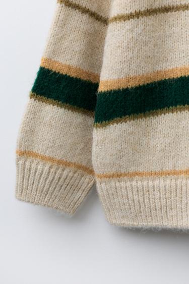 PULL EN MAILLE À RAYURES - Beige / Vert de Zara - Image 3