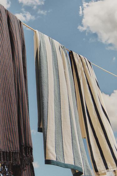 SET - Amarillo de Zara