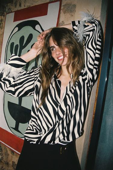 ANIMAL PRINT FEATHER SHIRT - Black / Ecru by Zara