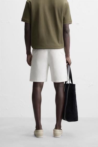 BERMUDA CHINO REGULAR FIT - Blanc cassé de Zara - Image 2
