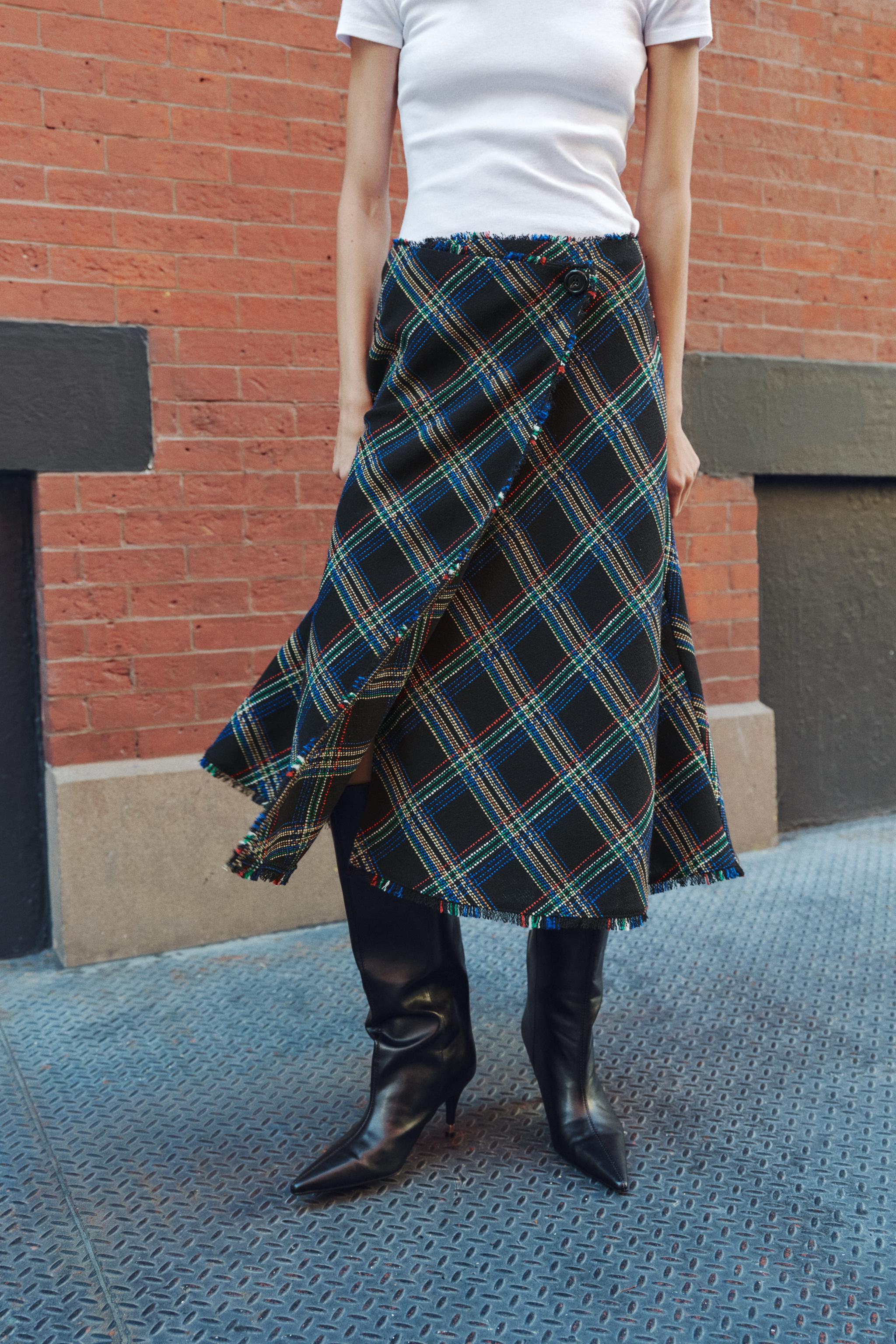 STRUCTURED PLAID MIDI SKIRT - thumbnail 2