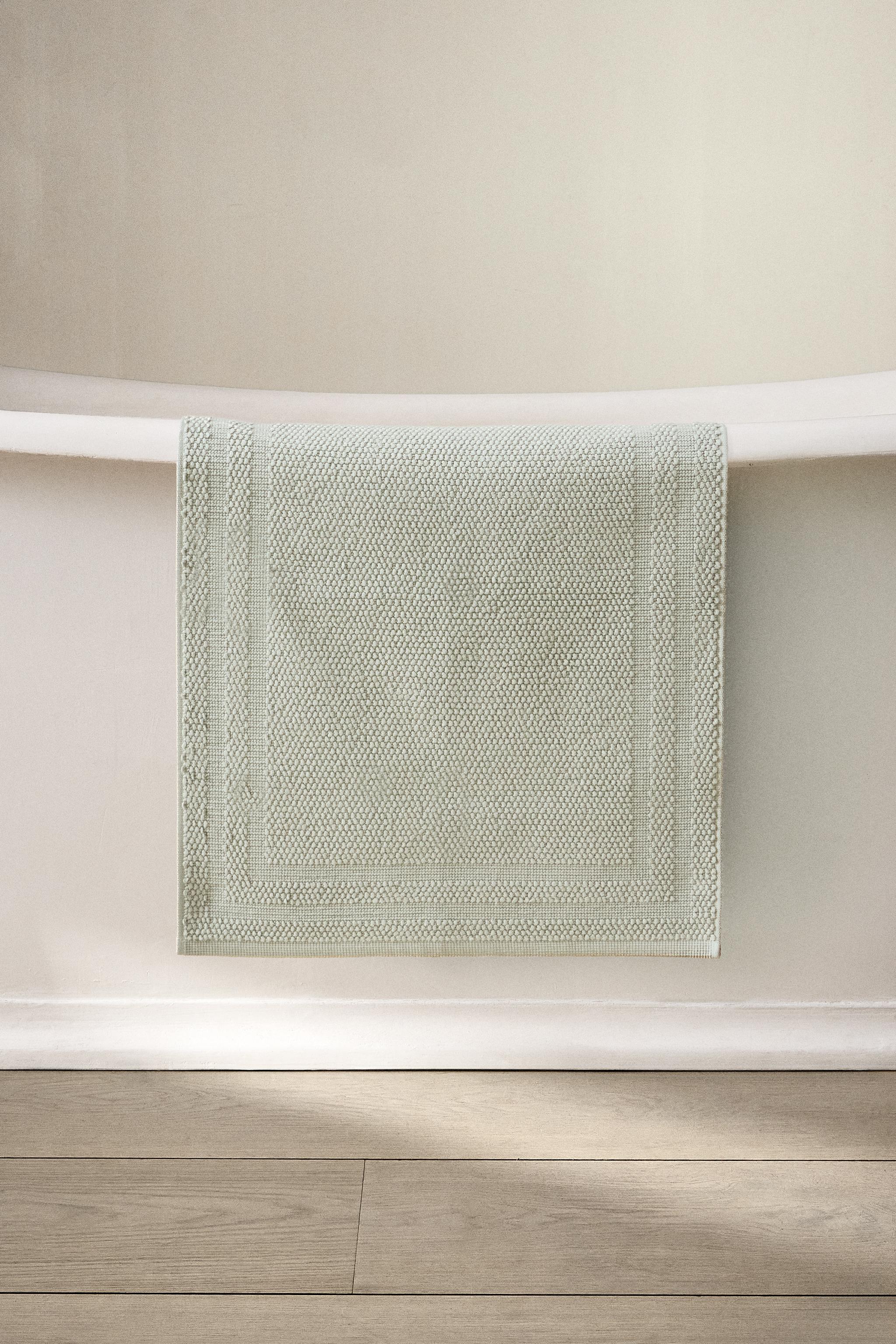 COTTON BATH MAT — Blue / Green