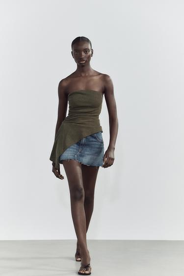 TOP BANDEAU TEXTURA - Khaki oscuro de Zara - Imagen 0