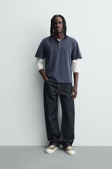 ФУТБОЛКА ХЕНЛИ С ЭФФЕКТОМ ПОТЕРТОСТИ — МОРСКОЙ СИНИЙ от Zara — изображение 0