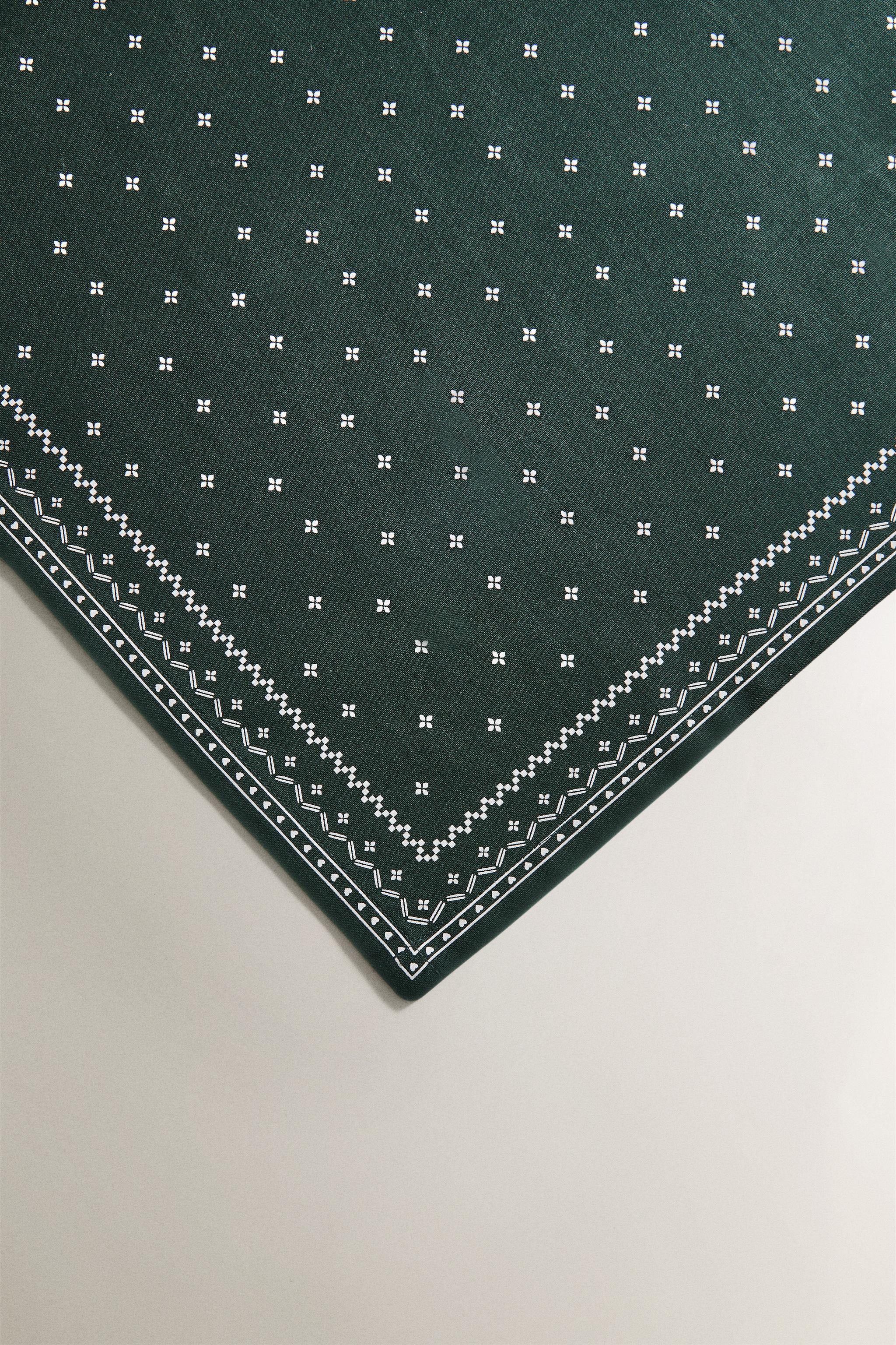 SET OF CHRISTMAS WINTER COTTON NAPKINS (SET 2)