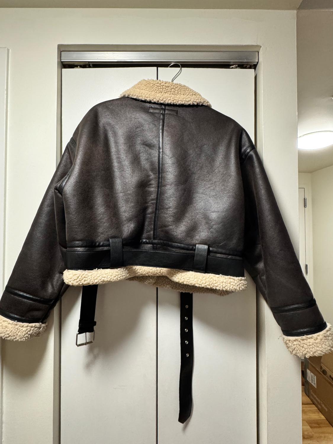 DOUBLE SIDED SHORT JACKET - Image 2
