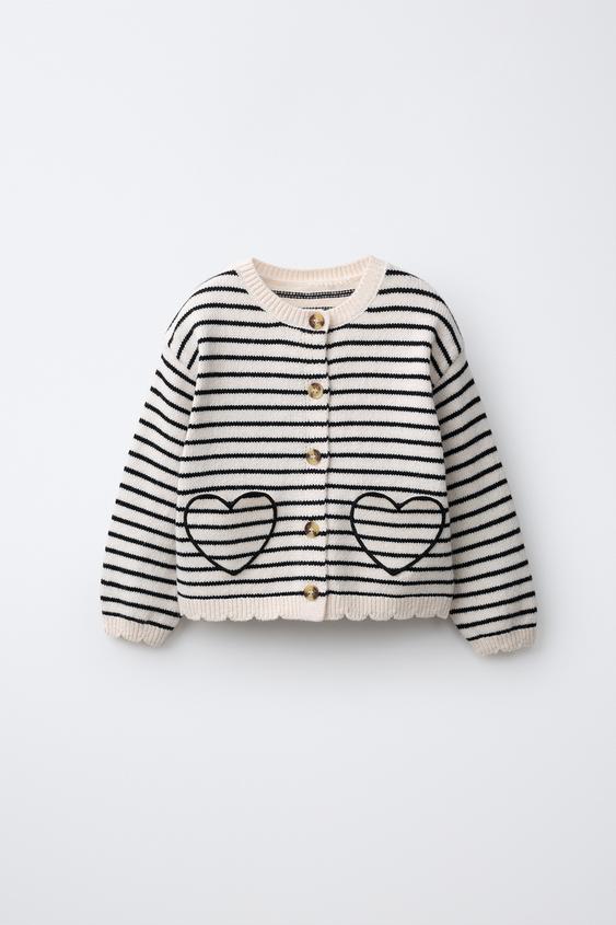 CHAQUETA PUNTO RAYAS BOLSILLO CORAZÓN - Crudo / Negro de Zara - Imagen 0