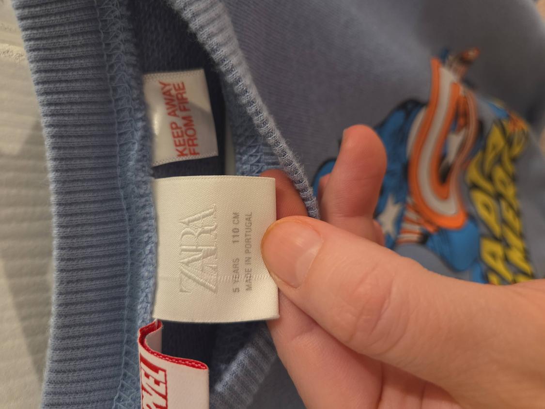 CAPTAIN AMERICA SWEATSHIRT - Image 3